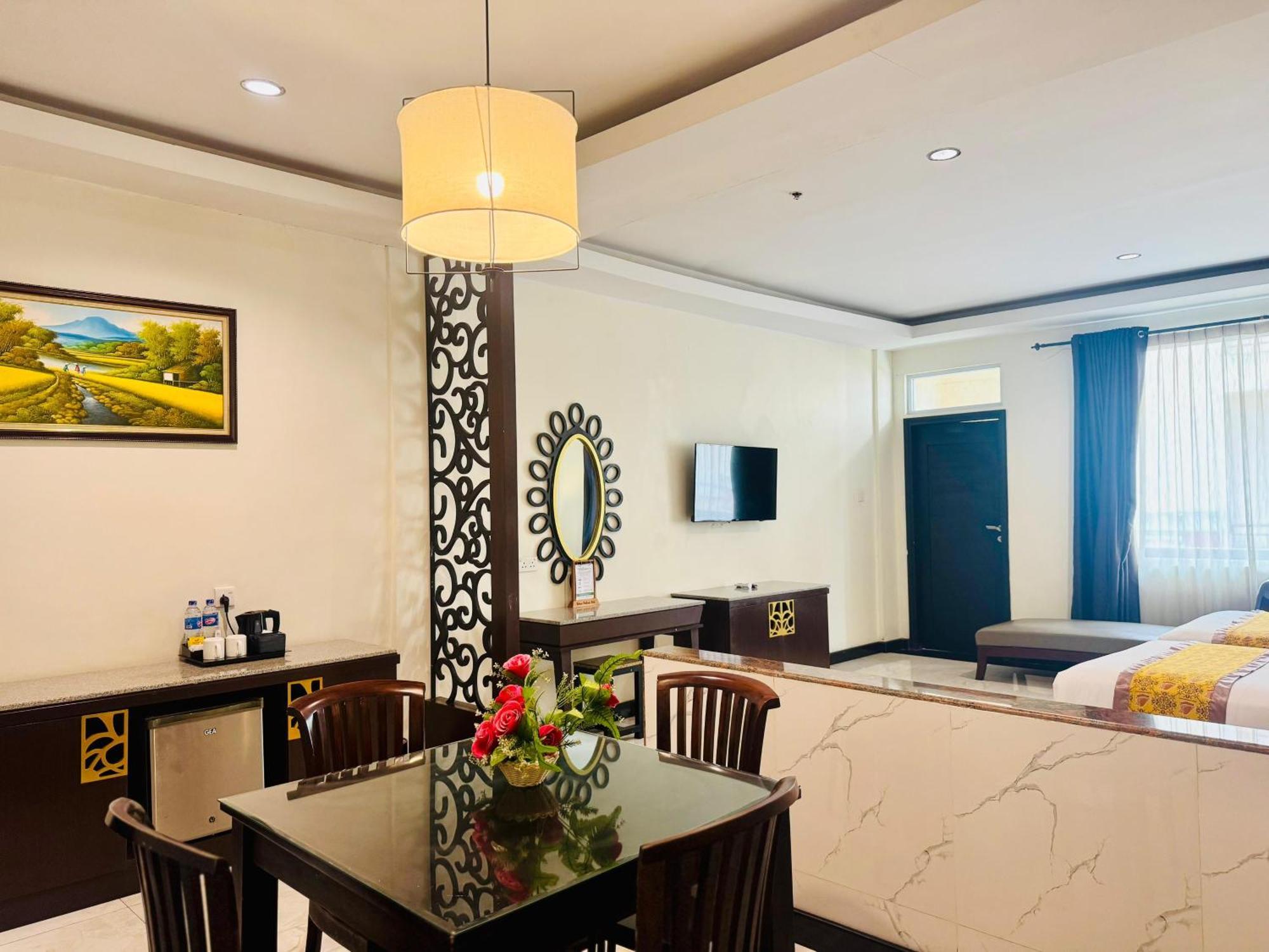 Batam Harbour Boutique Hotel & Spa Nagoya Szoba fotó