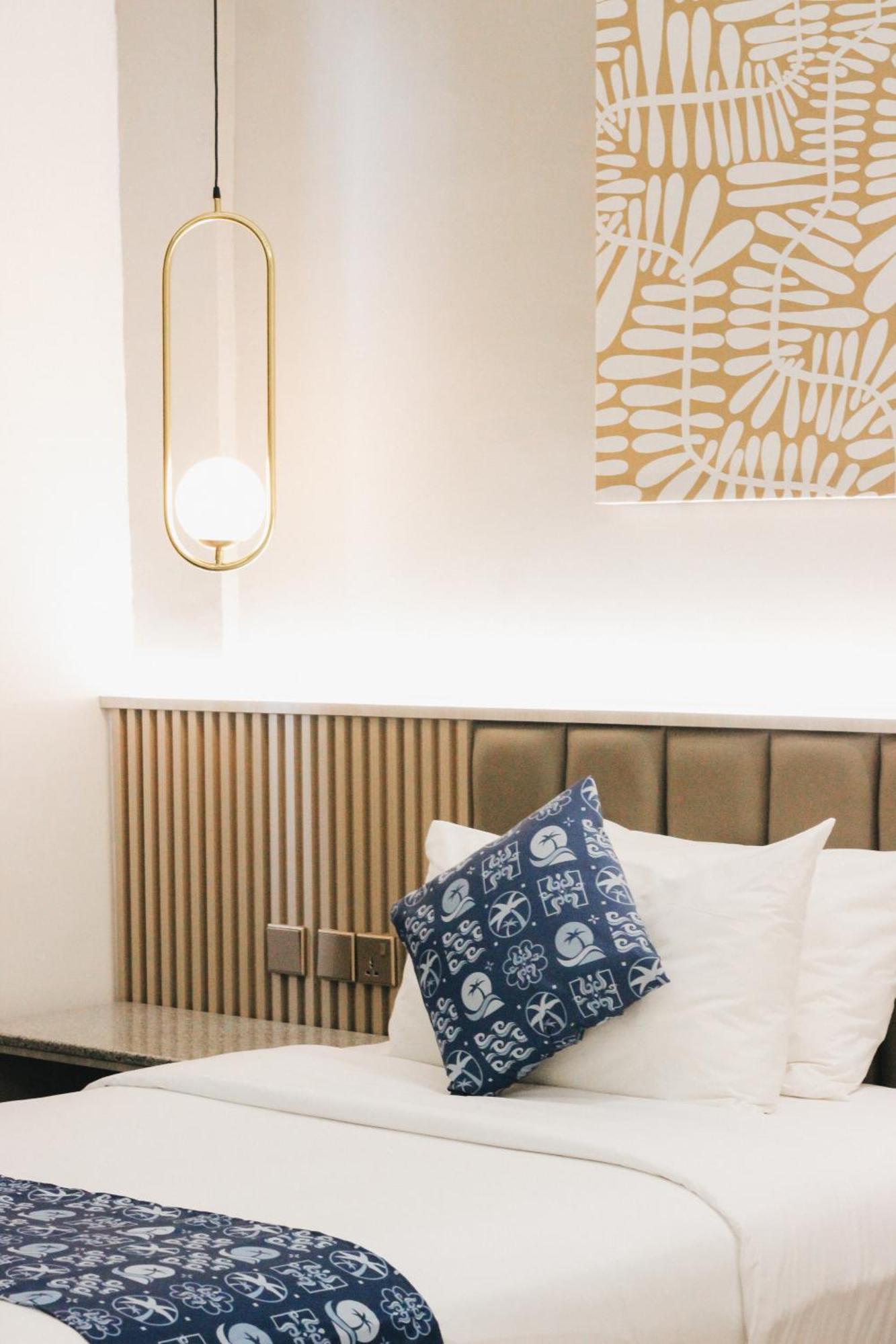 Batam Harbour Boutique Hotel & Spa Nagoya Szoba fotó