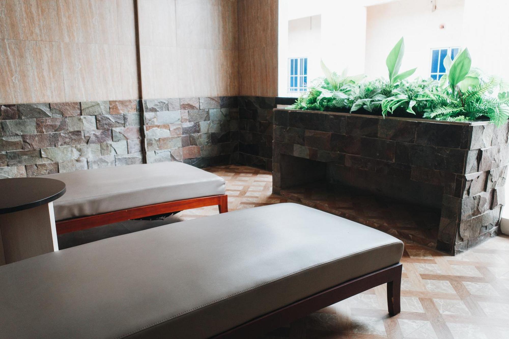 Batam Harbour Boutique Hotel & Spa Nagoya Szoba fotó