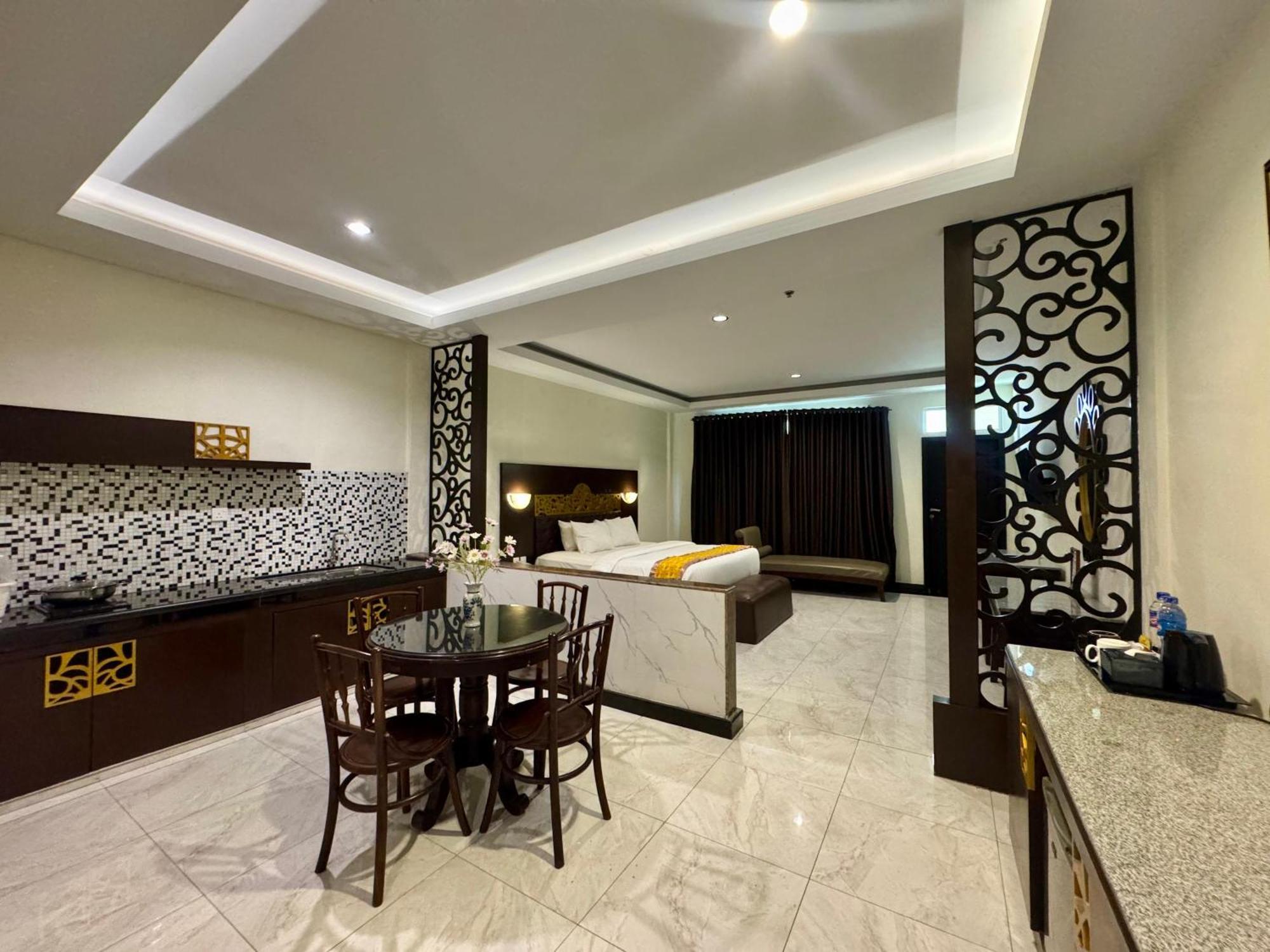 Batam Harbour Boutique Hotel & Spa Nagoya Szoba fotó